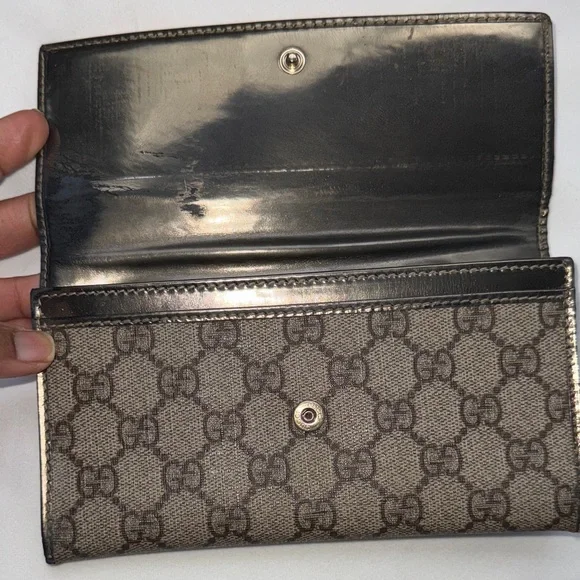 Vintage Gucci GG Plus Monogram Joy Continental
Flap Wallet - Picture 8 of 13